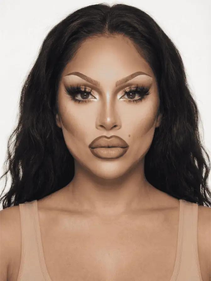 Drag (Western) makeup look