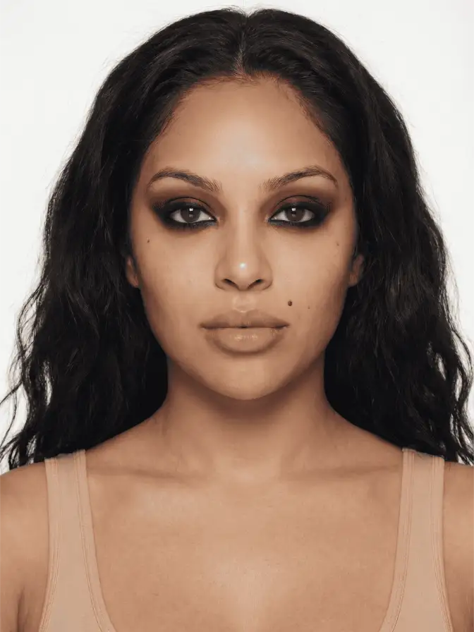 Emo (Subculture) makeup look